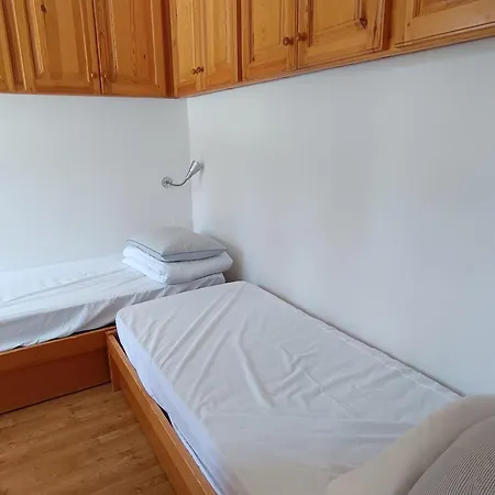 2 Chambres, 4 Pers, Terrasse, Animaux Acceptes, Proche Pistes Et Commerces - - Fr-1-445-80 アパート